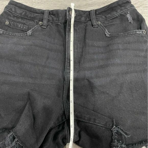 3/$25 ✺ Garage Denim Shorts Black 4 inch  Size 6/27 - Picture 3 of 6